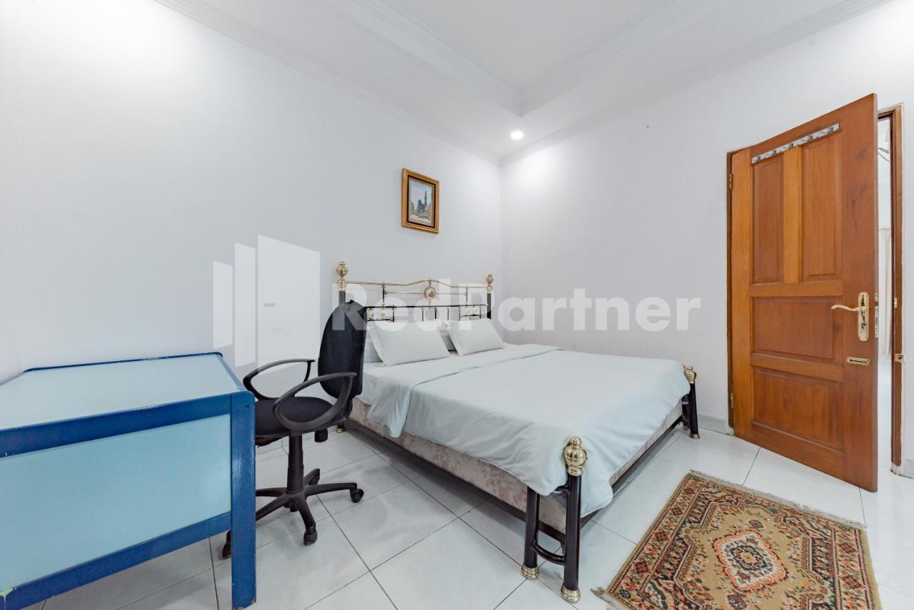 Biru Homestay Bandung Mitra Reddoorz Zewnętrze zdjęcie
